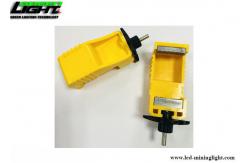 China MCB 8.6mm Keyhole Nylon PA Circuit Breaker Lockout supplier