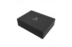China Matt Lamination Rigid Collapsible Box Packaging Rigid Foldable Magnetic Gift Box supplier
