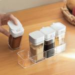 Salt And Pepper Containers 100ml Spice Shaker Plastic Spice Container Condiments Jar for sale