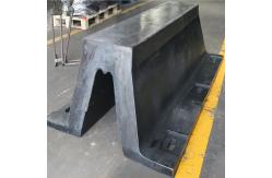 China Extruded Rubber Dock Fenders Bumper V Shaped 8 Mpa Tensile Strength supplier