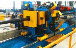 China High Frequency 380V Flying Saw Machine Automatic Pipe Cutting Machine supplier