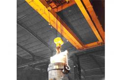 China Foundry Scrap Lifter Metallurgy Ladle Cranes A7 A8 EOT Overhead Crane supplier