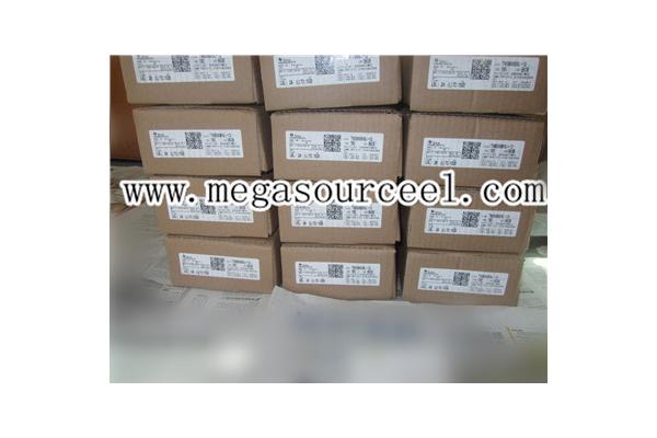 Integrated Circuit Chip WR48D0560K - ARTESYN - Single, dual and triple output