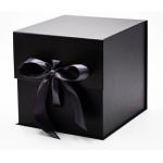 Eco Friendly Cardboard Packing Boxes Foldable Magnetic Closure Gift Box With Ribbon for sale
