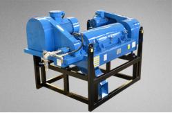 China Decanter Certrifuge 2UM 3000G Solid Control Equipment Drilling supplier