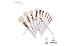 China Custom Nylon Hair 12pcs Travel Brushes Set Natural Wood Handle supplier