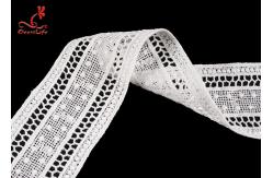 China 5.2cm Width Water Soluble Lace Trimming For Straight Skirt Tail Design supplier