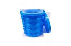China Multi Functional Silicone Ice Cube Maker Food Grade Ice Buckets Saving Space supplier