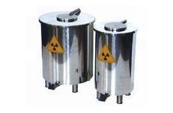 China Tank Lead Shielded Containers Radioactive Material Storage With Double Locking Device supplier
