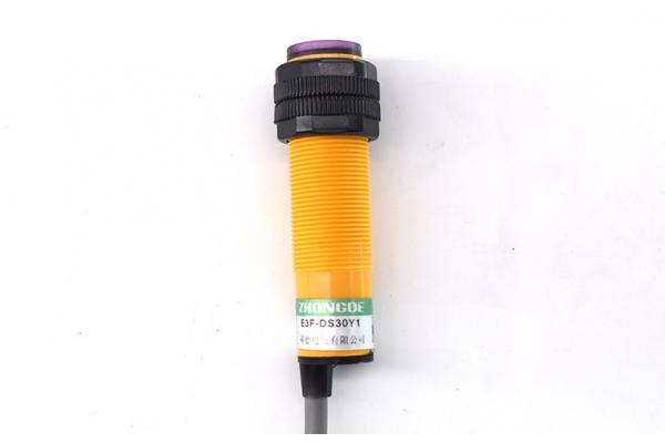 NPN / PNP Infrared Proximity Switch , IR Proximity Sensor Switch Normally Open