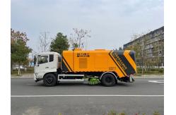 China 10cbm Wet And Dry  Road Sweeper Truck High Pressure High Performance supplier
