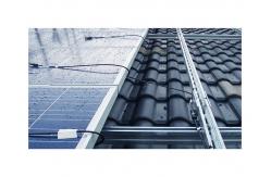 China Adjustable PV Bifacial Solar Panels Wind Load No PID Solar Module Rooftop System supplier