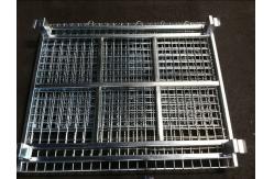 China Zinc - Coated Industrial Stackable Collapsible Wire Container With Casters Movable supplier