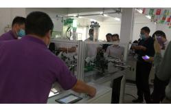 China High Performance Face Mask Maker Machine Ultrasonic Ear Loop Welding Machine supplier