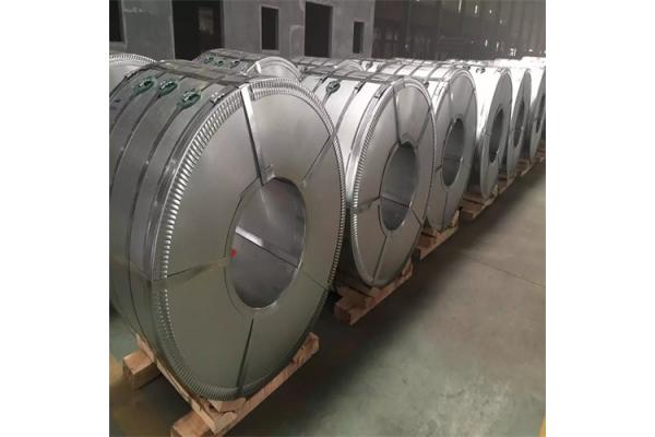 Big Spangle Galvanized Iron Coil 3-8 Tons Weight