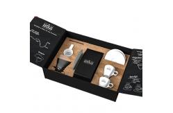 China Custom Embossed Logo Rigid Cardboard Packaging with Individule supplier