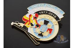 China Creative Custom Metal Lapel Pins , Service Award Lapel Pins With Butterfly Clutch supplier