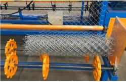 China 3m width full automatic PLC control single wire feeding chain link fence machine supplier