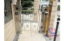 China Anti Clamp Automatic Sensor 0.1s Swing Turnstile Gate supplier