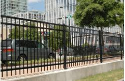 China Ohsas 18001 Square Post Garden Wire Mesh Fencing 1.8m*2.4m supplier