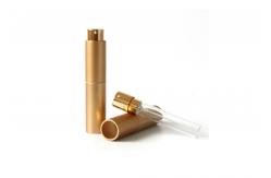 China Luxury perfume mini 8ml portable refillable perfume atomizer travel cosmetic spray bottle supplier