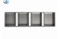 China RK Bakeware China-Chicago Metallic 4 Straps Glazed Cinnamon Package Roll Bread Pan supplier