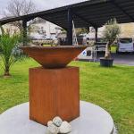 Outdoor Corten Steel BBQ Grill Brazier For 5-10 People Barbecue for sale