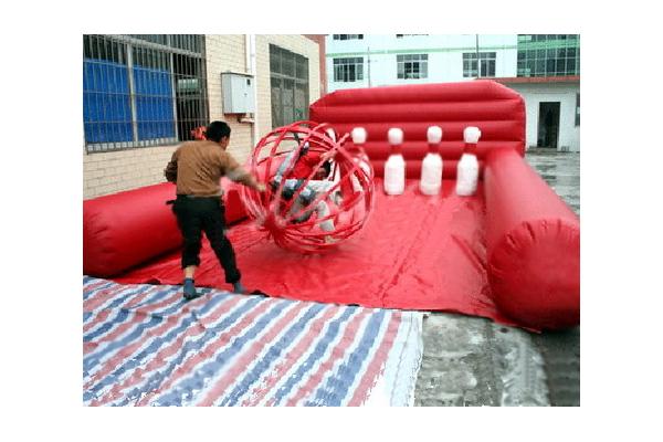 Inflatable Amusement Park With Human Bowling For Match Games