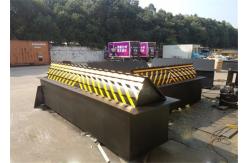China Vehicle Control Automatic Rising Electro Hydraulic Road Blocker 70T Axis Loading Capaticy supplier