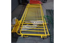 China hot dipped galvanized fence panel temporary crowd control barrier supplier