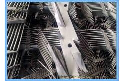 China Galvanized Metal Wire Mesh Anti - Creeped Wall Spike 2mm Thickness supplier