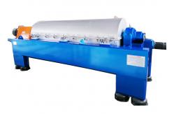 China PDCS-16 SS304 Spiral Screw Discharge Palm Oil Two Phase Decanter Centrifuge supplier