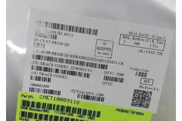 Wireless Communication Module EFR32BG22C224F512IM32-CR High Performance 2.4GHz Wireless Gecko SoC