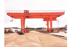 China 45T Rail Mounted Container Gantry Crane Double Girder With Hoist supplier