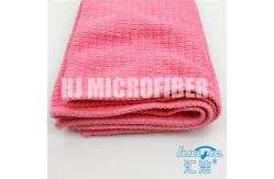 China Microfiber Cleaning Cloth pink check 80% polyester and 20% polyamide household cleaning towel supplier