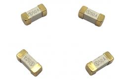 China High Current Fast Blow Square 80A 250VAC Surface Mount Fuse supplier