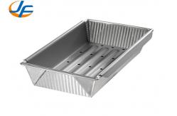 China RK Bakeware China Foodservice NSF Nonstick Aluminum AMeat Loaf Pan With Insert supplier