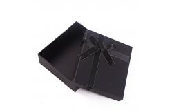 China Rectangle Cosmetic Lid And Base Box Rigid Cardboard Paper Gift Packaging Box supplier