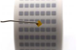 China 3mmx3mm 1mil  White Matte High Temperature Resistant Polyimide Label supplier