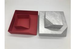 China Custom Special-shaped Red Box with Logo Silver Foiled, Jewelry Box for Necklace Packing supplier