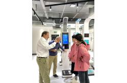 China Biopedance Digital Body Scale 3D Body Analyser Bmi Scale supplier