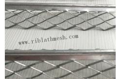 China 3cm Wing Plaster Angle Bead 0.35mm Thickness For Construction supplier