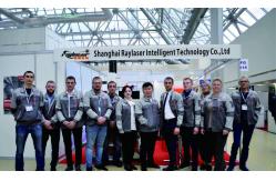 China High-Power Fiber Laser Cutting Machine With 0~100m/min Cutting Speed supplier