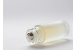China Refillable roll on perfume oil bottle for essential oils supplier
