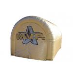 Customized attractive Horse inflatable football helmet tunnel