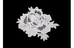 China Custom Water Soluble Lace / 3D Flower Lace Trim Collar Applique With OEKO - Tex supplier