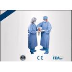 Environmentally Friendly Disposable Operating Gowns For Medical Staff for sale