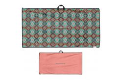China Personalized Custom Logo Microfiber Golf Towels Centre Slit With Grommet And Hook supplier