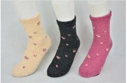 China Elastic Persistent Purple Recycled Cotton Socks With Long White Gloss Fiber supplier
