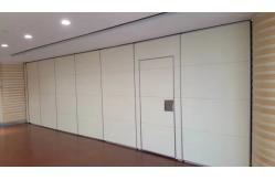 China Lightweight Sliding Folding Exhibition Partition Walls Hang Track On The Ceiling supplier